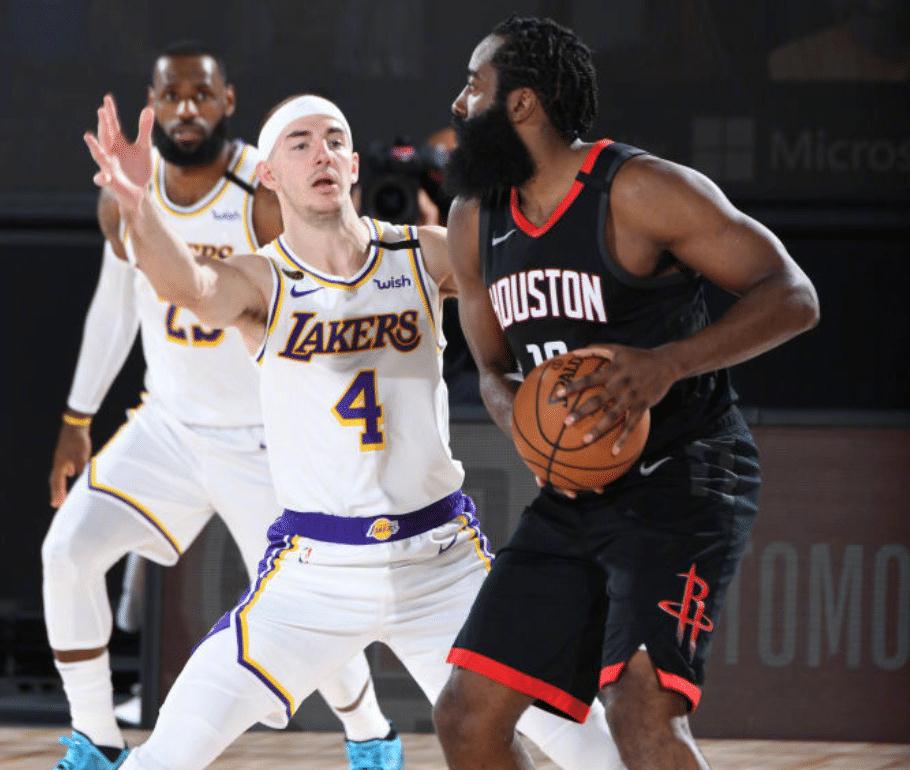 包含风云突变圣安东尼奥马刺转会期遗憾出局，CBA常规赛版图或变，媒体盛赞，赛程密集仍需轮换的词条-宝盈体育